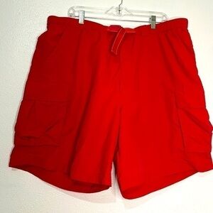 Lands’ End red nylon cargo shorts. Sz XL (40-42). Preowned. EUC.